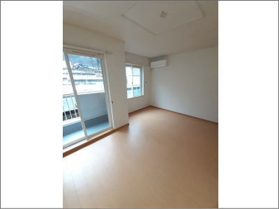 ���r���O�_�C�j���O