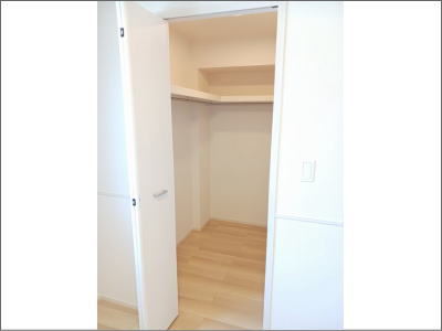 ウォークインクローゼット